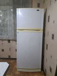 Холодильник Goldstar
