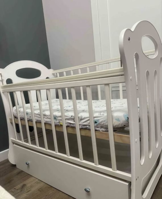 Продам кроватку , самовывоз