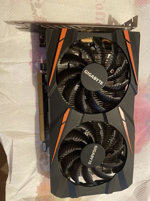 Видеокарта Gigabyte Radeon RX460 4GB