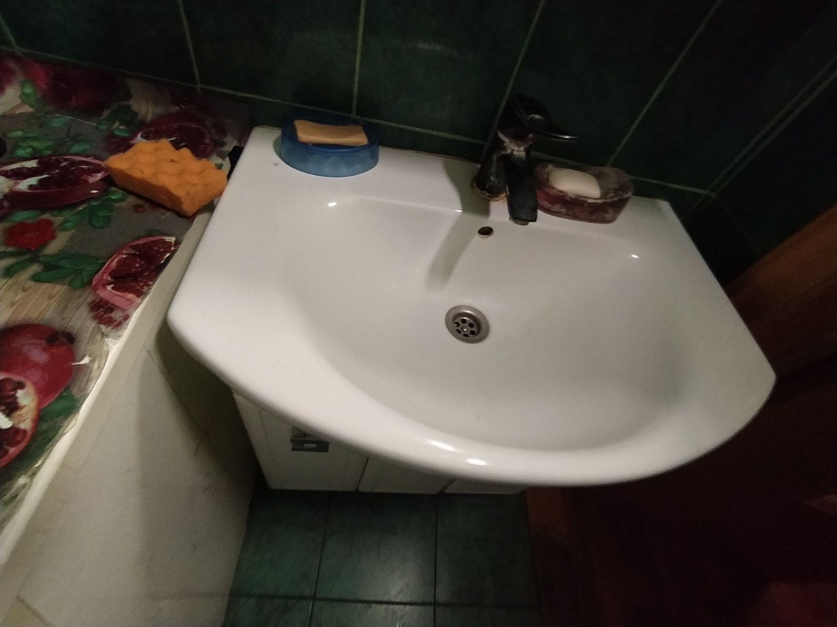 Продам мебель Срочно.