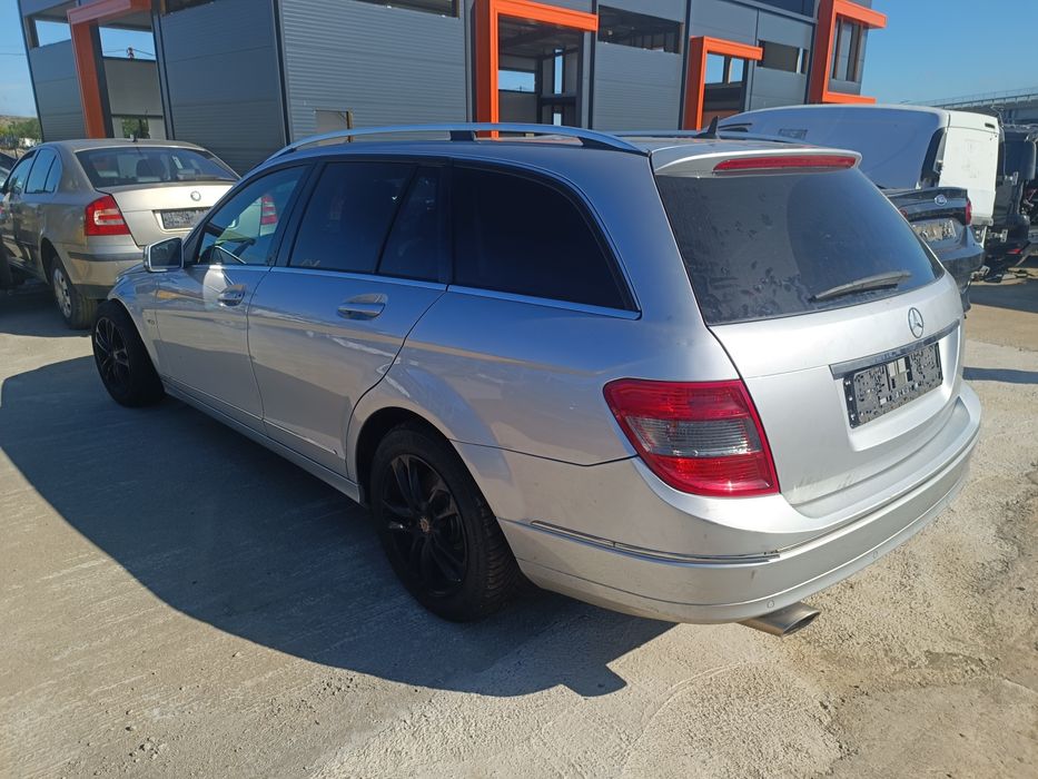 Dezmembram Mercedes C-classe, motor 2.2 cdi, euro 5, an 2010