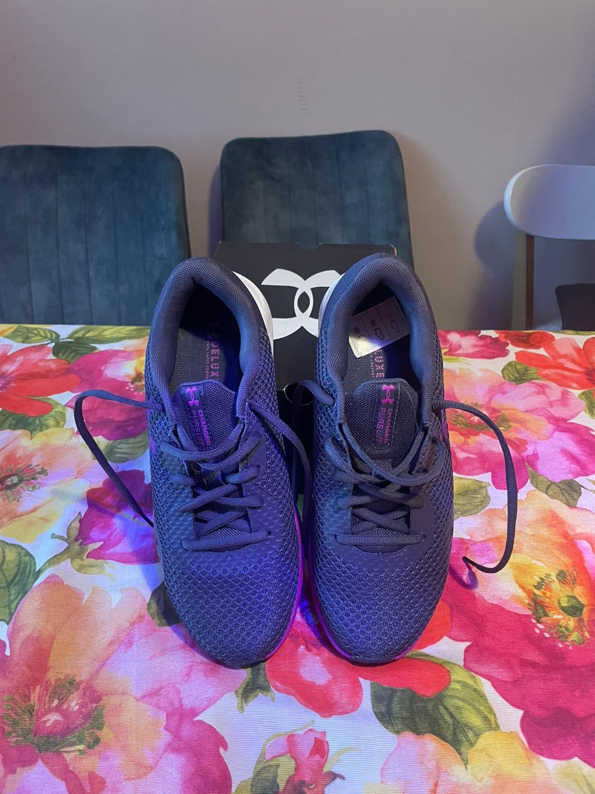 Adidași Under Armour