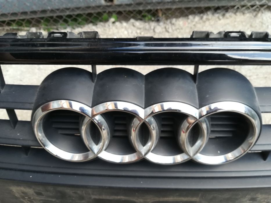 Оригинална решетка Audi A4 B8 facelift Ауди А8 Б8. 5 фейслифт