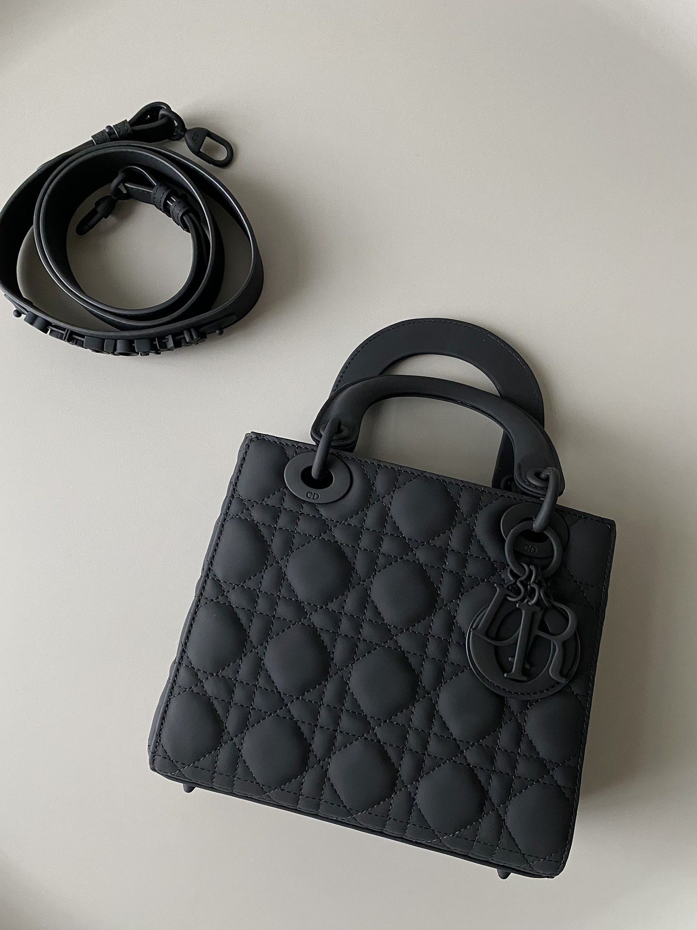 Geanta Christian Dior Lady 20cm negru mat, Premium