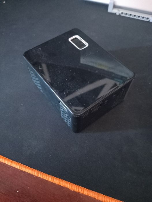 Video proiector mini