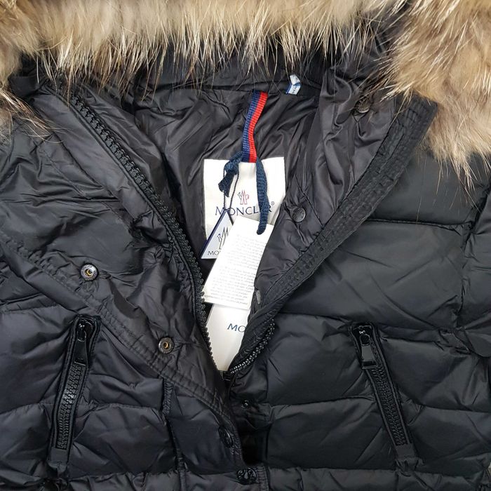 Geaca M o n c l e r  cu puf de gasca si blana naturala ! reducere 2025