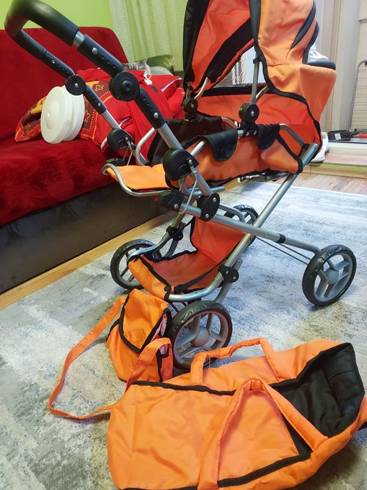 Cărucior  pentru păpuși cu gentuta