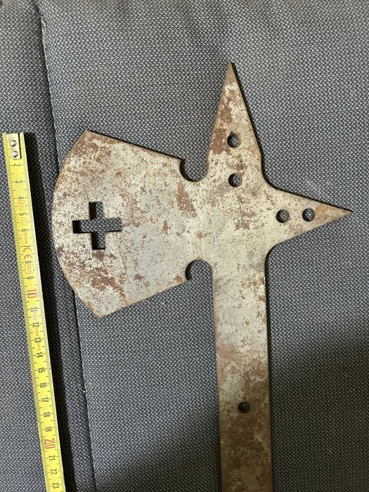 Topoare de aruncat la tinta!