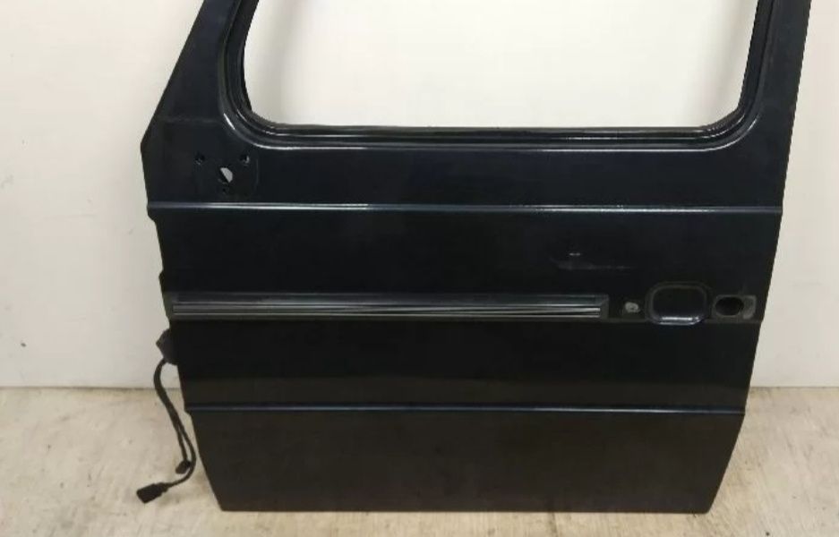 Дверь передняя левая Mercedes-Benz G463 / W463