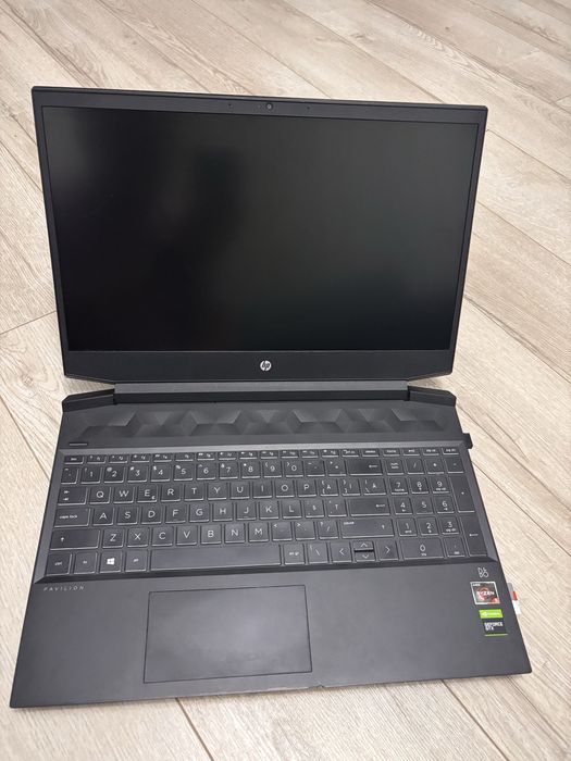 Laptop HP Pavilion Gaming 15-ec0001nq – Ryzen 5, 16GB RAM, 3GB Video