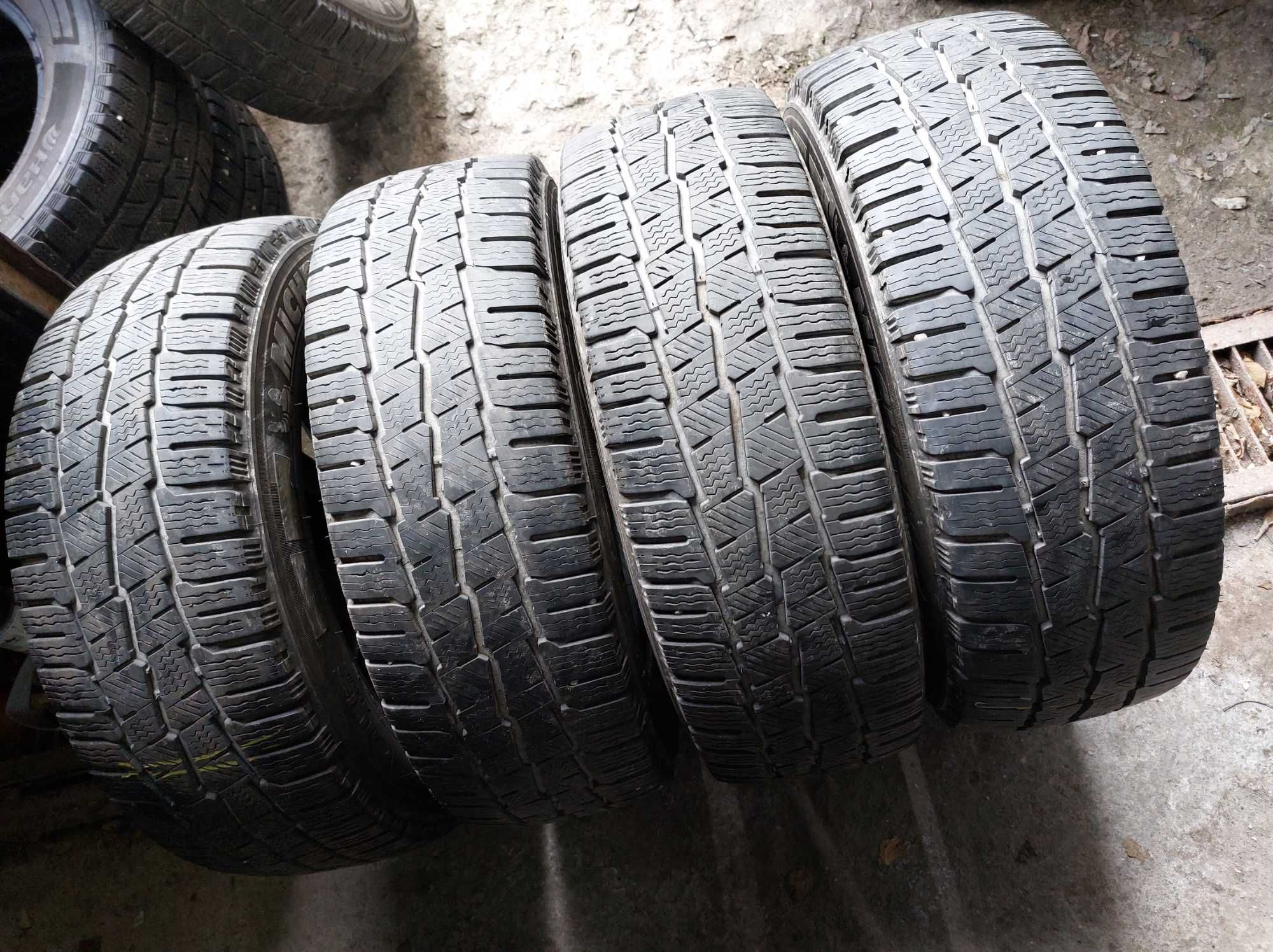4бр.зимни гуми MICHELIN 215/65/16C 109R DOT 2822-1323