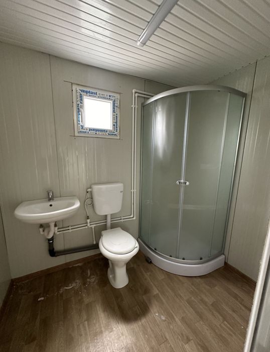 Containere modulare tip case locuibile, Birouri, spatii comerciale