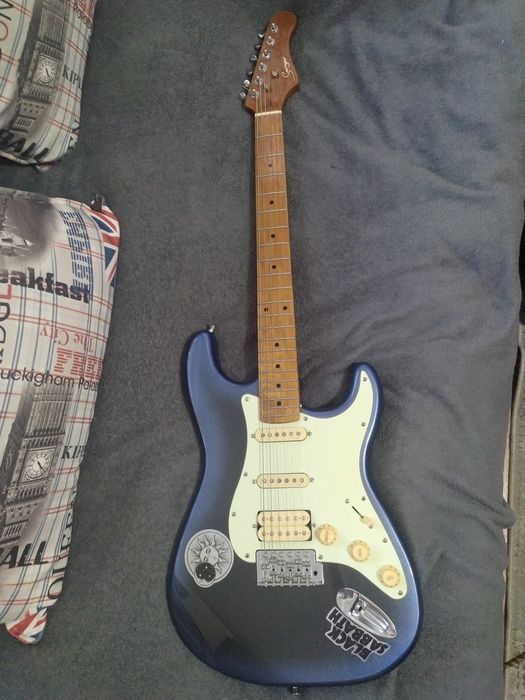 Электрогитара Smiger lg-2-pro