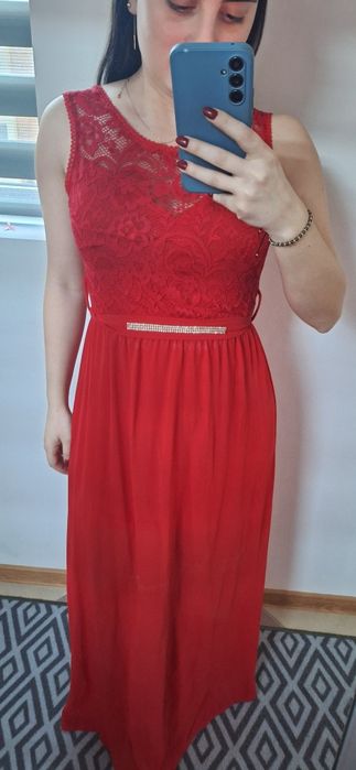 Rochie rosie eleganta