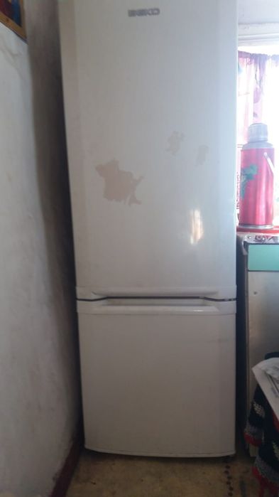 Продам холодильник б/у
