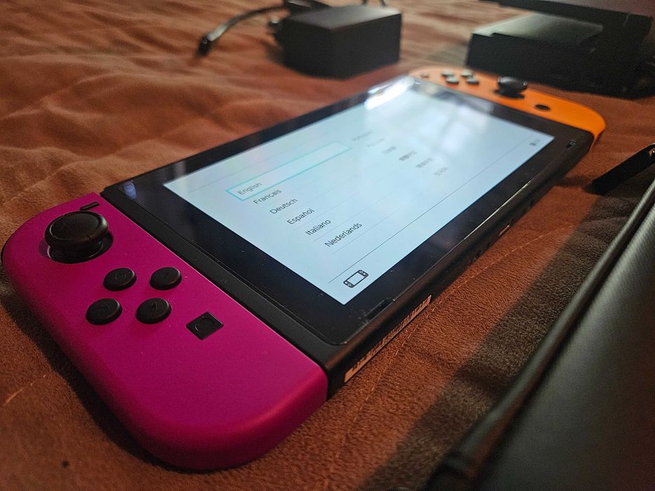 Продавам Nintendo Switch