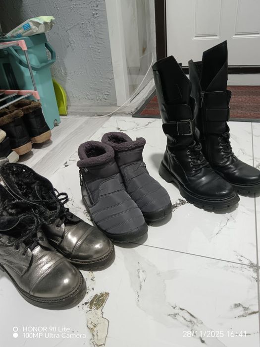 Ботинки женские 37 размер