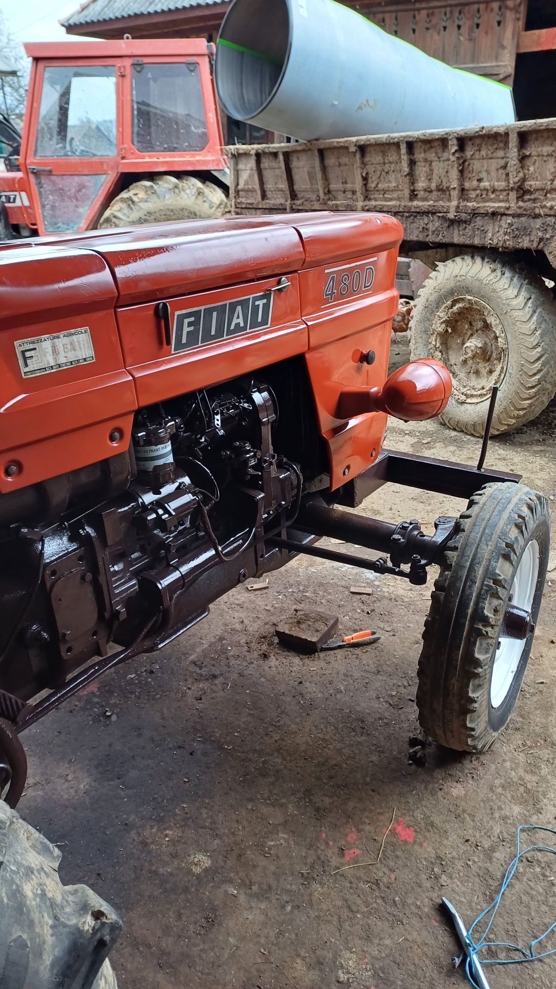 Vând Tractor Fiat 480