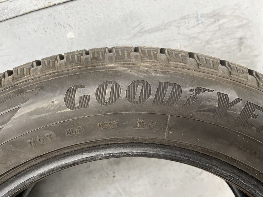 4 бр. летни гуми 225/60/17 GoodYear SUV 4x4 DOT 1917 4 mm