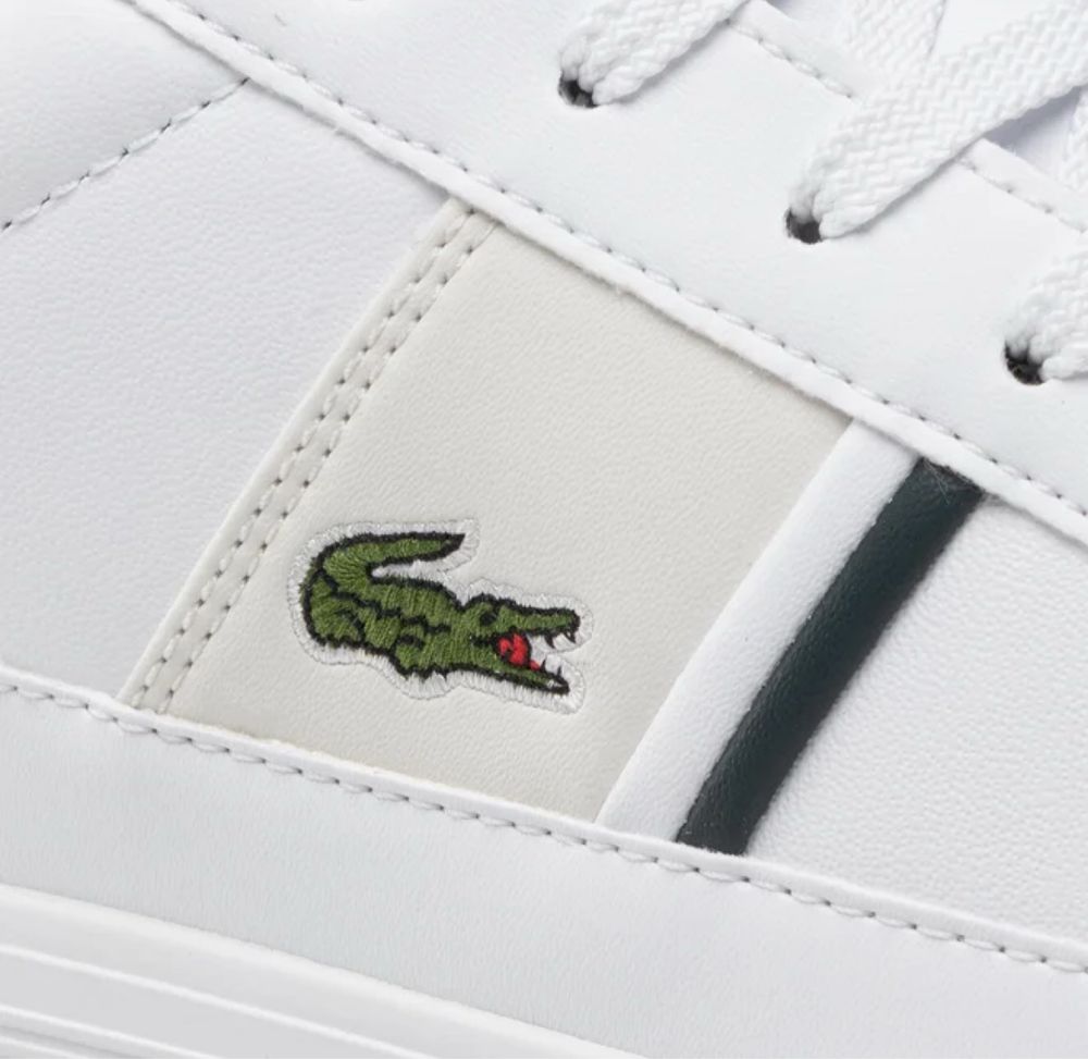 Обувки Lacoste.