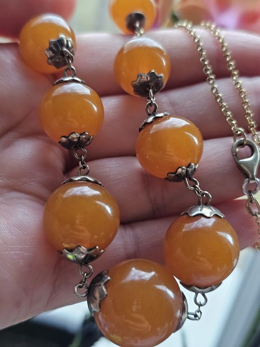 Руско (СССР) сребърно колие с кехлибар