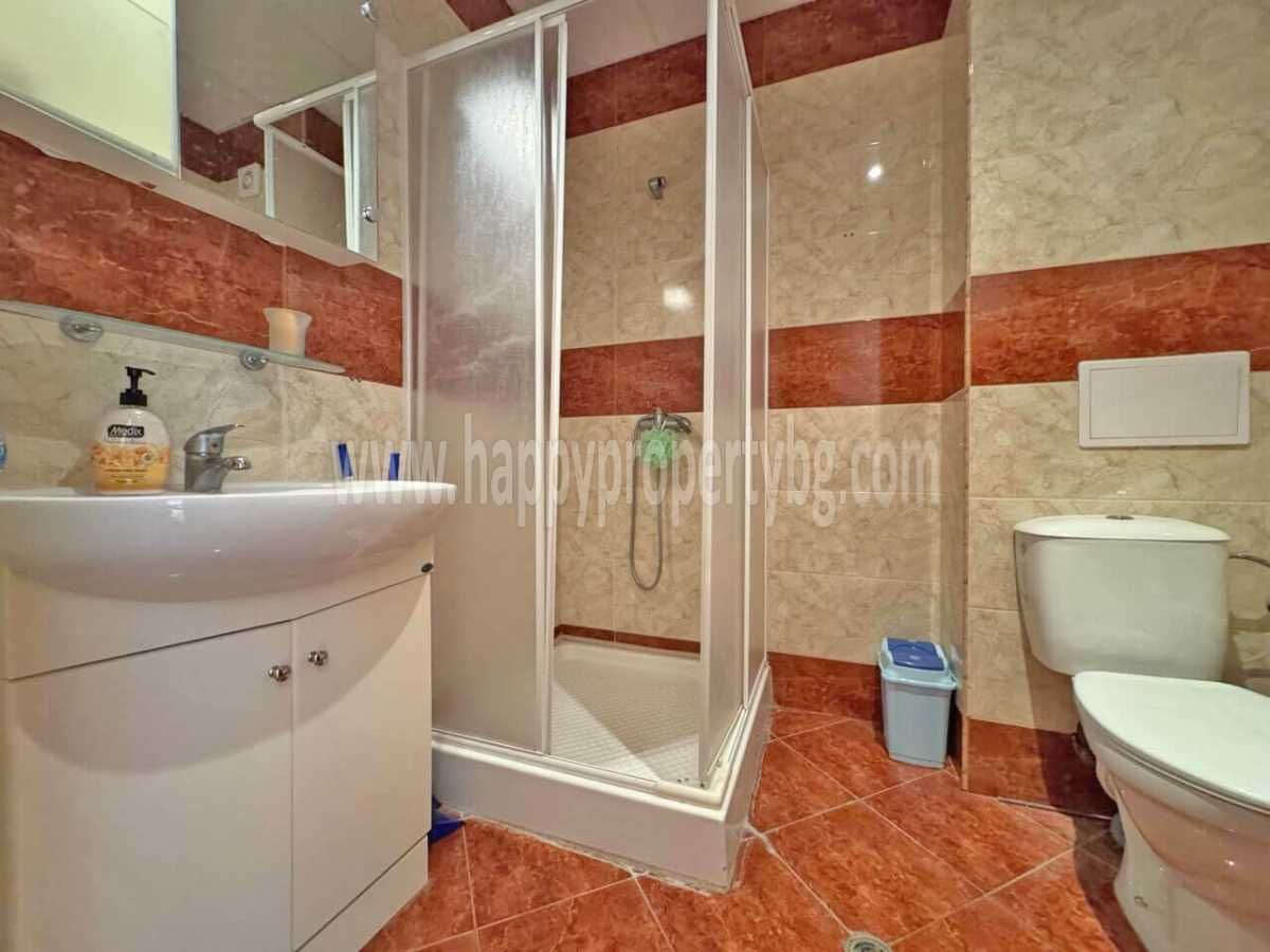Продава се Двустаен апартамент в к.к. Елените - 72 кв.м за 1021 €/кв.м - Снимка #8