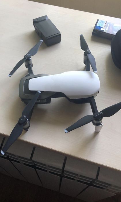 Продам Dji mavic air