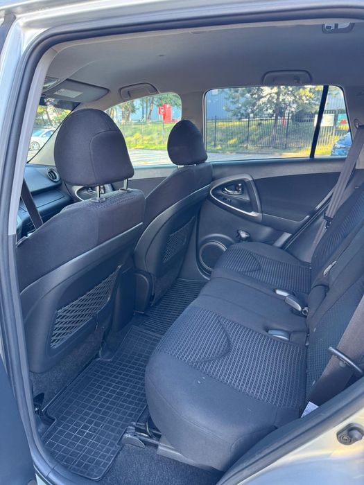 Vand Toyota rav 4