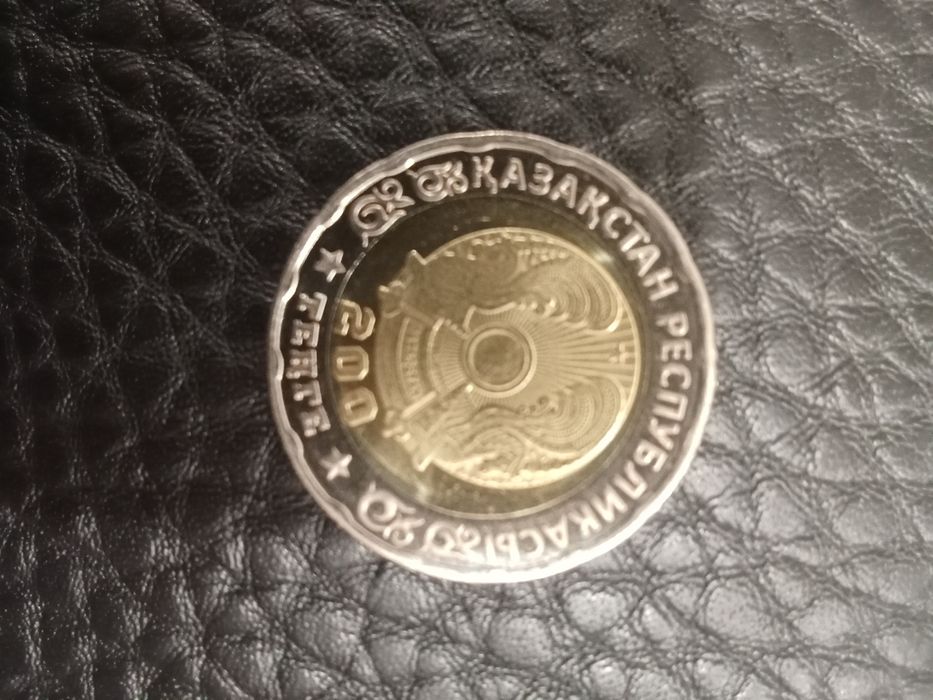 Продам юбилейный монету