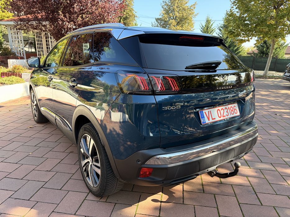 Peugeot 3008/1.5hdi/130cp automat/allure