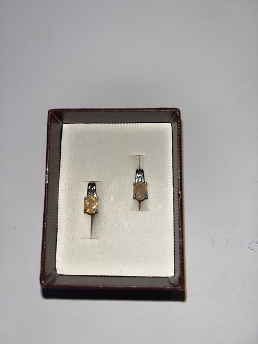Серебряные серьги с опалом