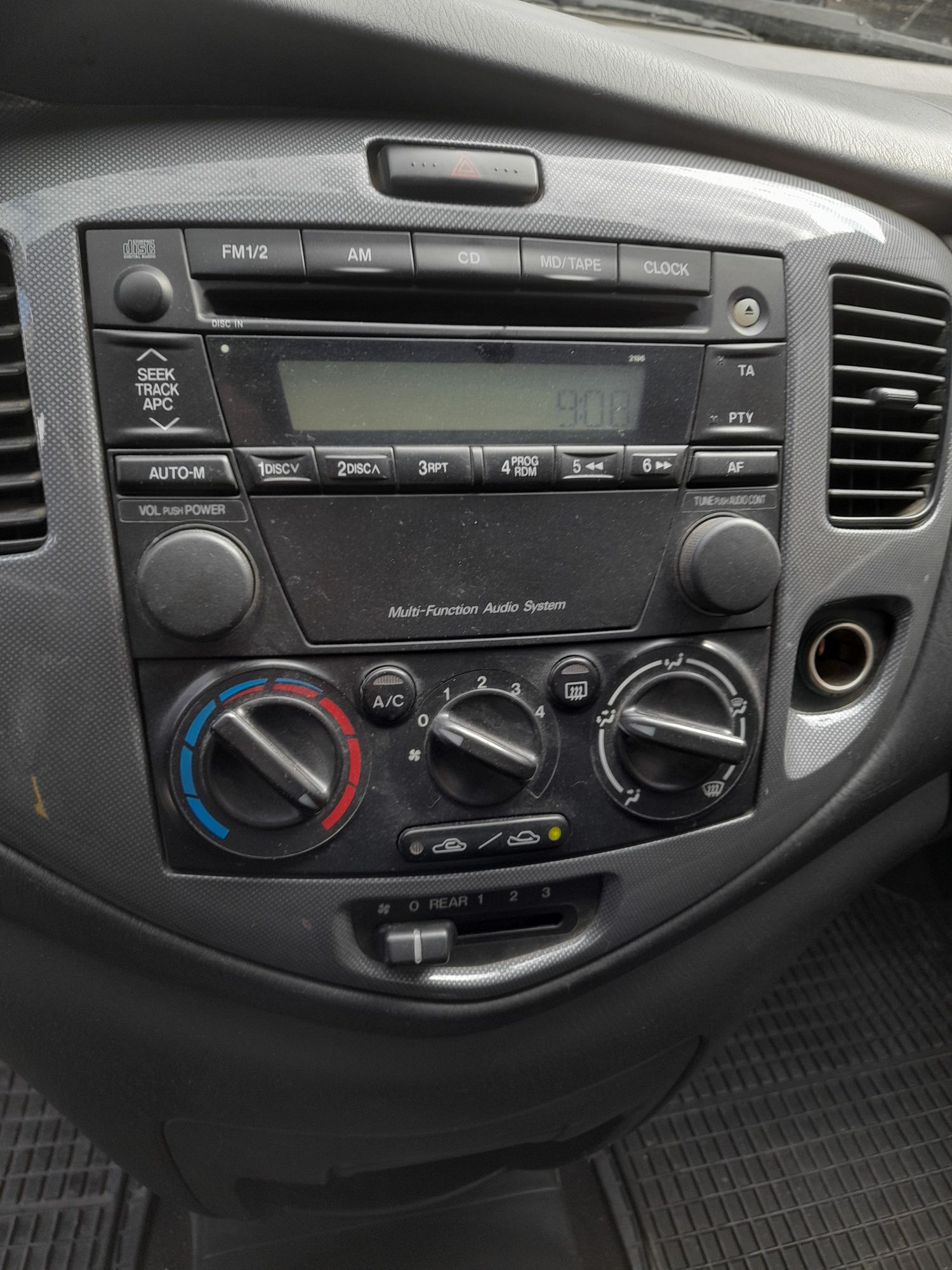Radio CD multi-function Mazda 5 MPV an 1999-2007