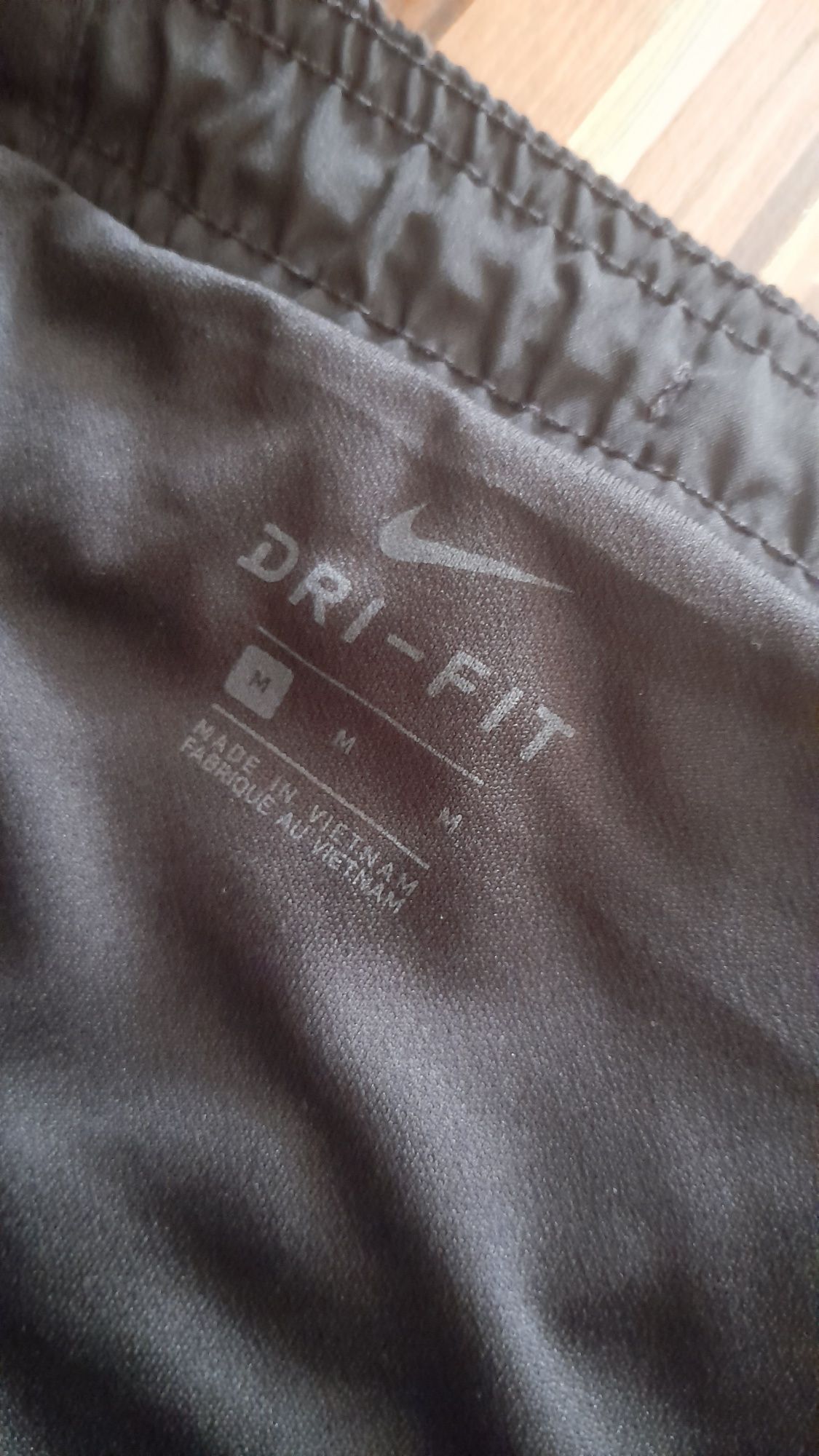 (М) NIKE оригинални черни  шорти/бански