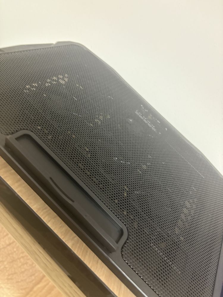 Vand leptop de gaming + cooler
