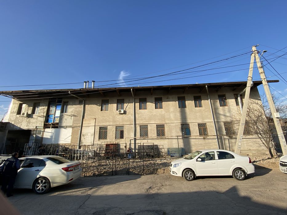 Продается здание 1000 кв.м 3 этажа