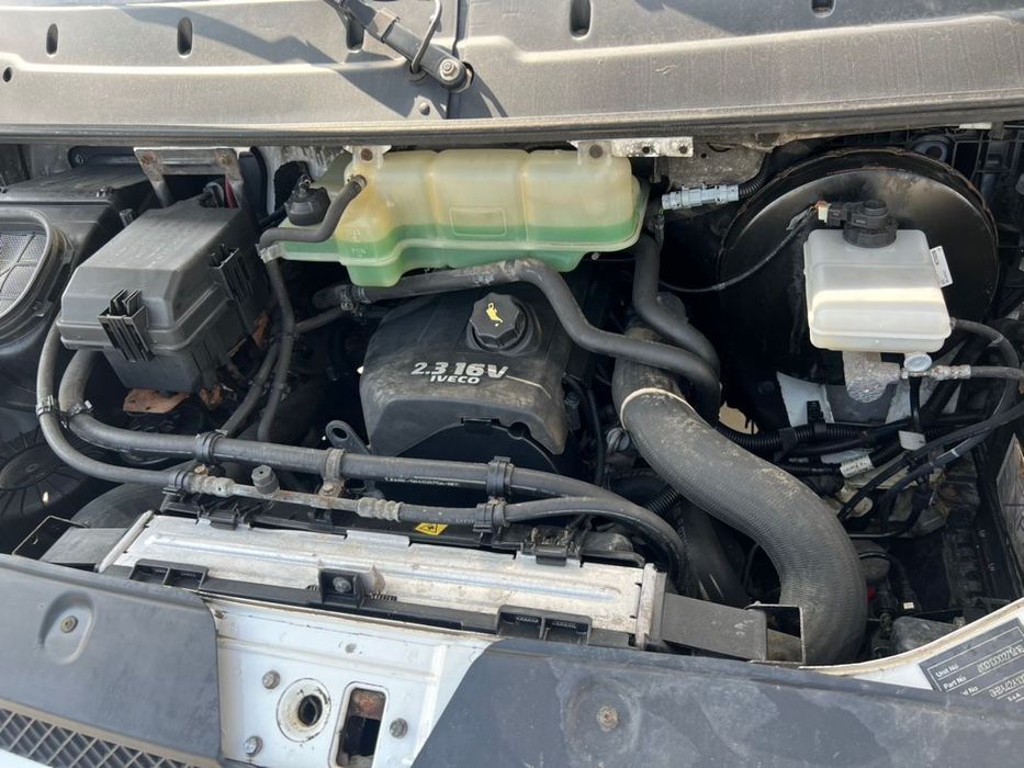 DEZMEMBREZ Piese Auto IVECO Daily Motor 2.3 Diesel Euro 4 Cutie de viteze Manuala 5 + 1 Trepte Punte Cardan Volan Stanga Plansa de Bord USA culisanta Spate