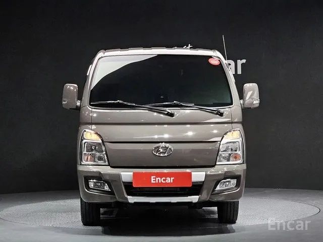 Hyundai Porter 2 1tonnali double cabin zakaz asosida Oʻzbekistonga