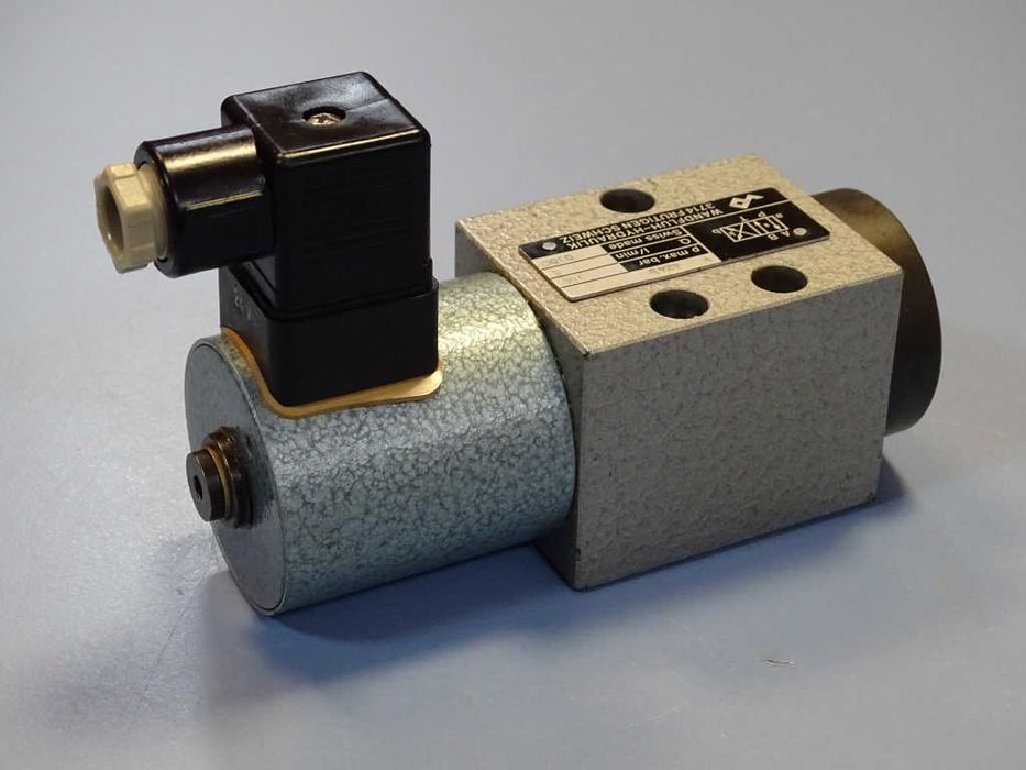 Хидравличен разпределител WANDFLUH-HYDRAULIK 4Z4b 24V hydraulik valve