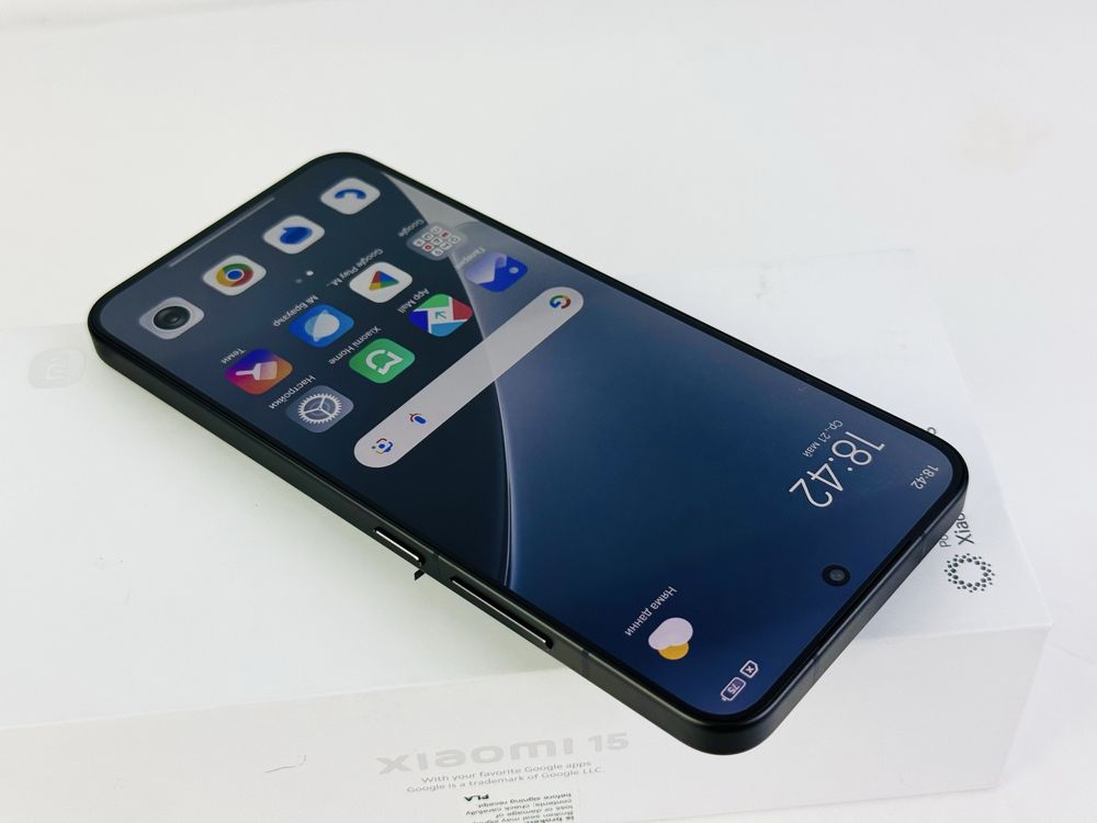 КАТО НОВ! Xiaomi 15 512GB 12RAM Black 2г. Гаранция!