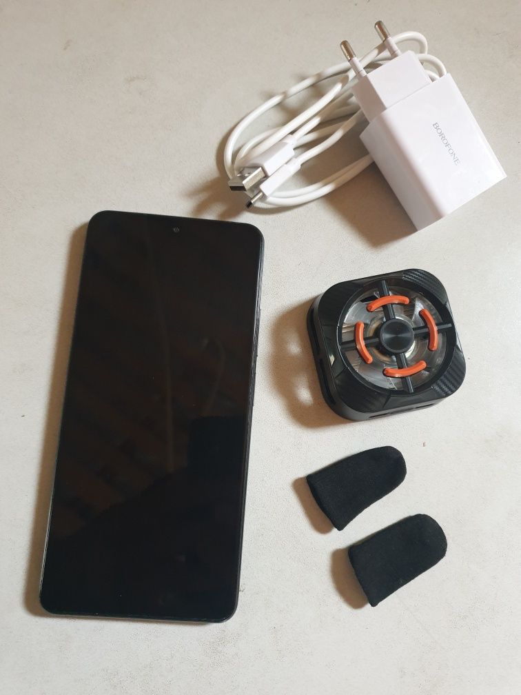 Poco f3  128 64 gb