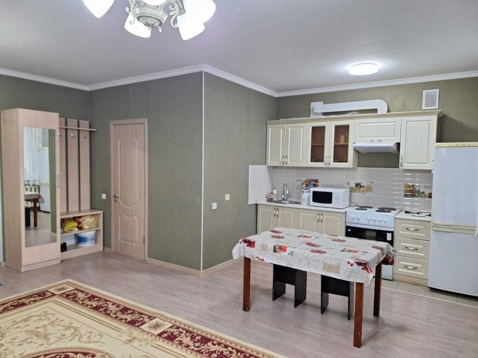 продам 1 комнатную квартиру левый берег