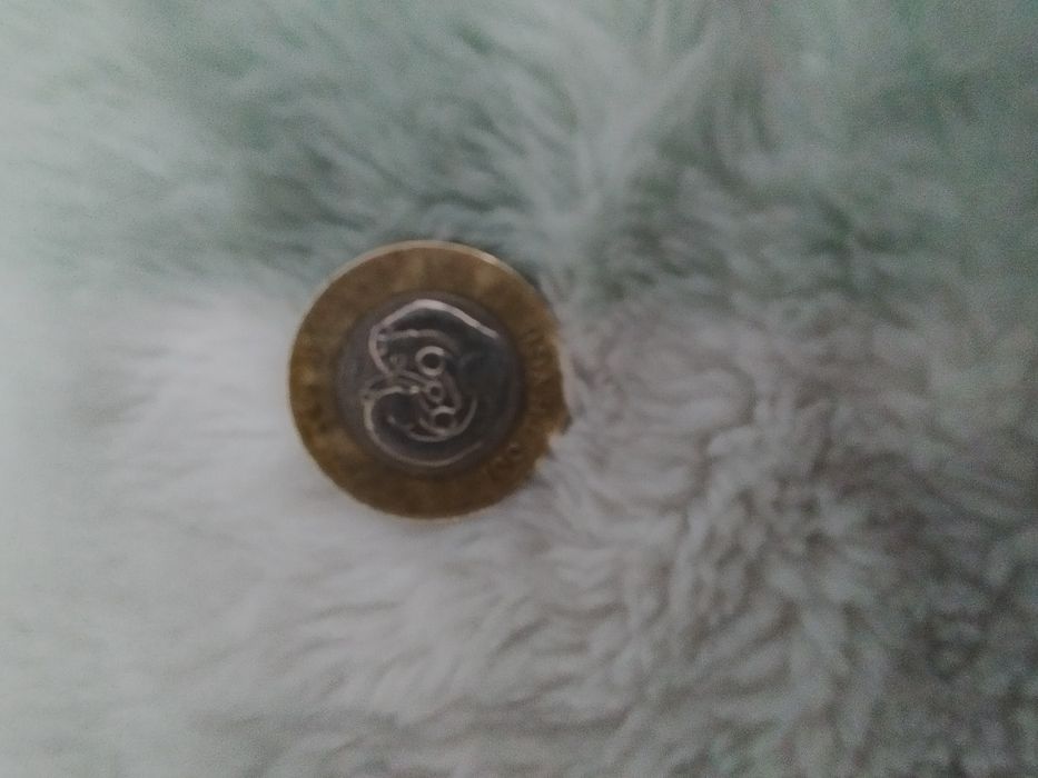 Монета 100 тг продам