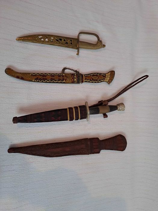 maceta cutit pumnal african alama piele 22 - 30 cm