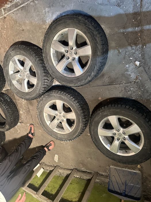 Продам комплект дисков на резине hankook