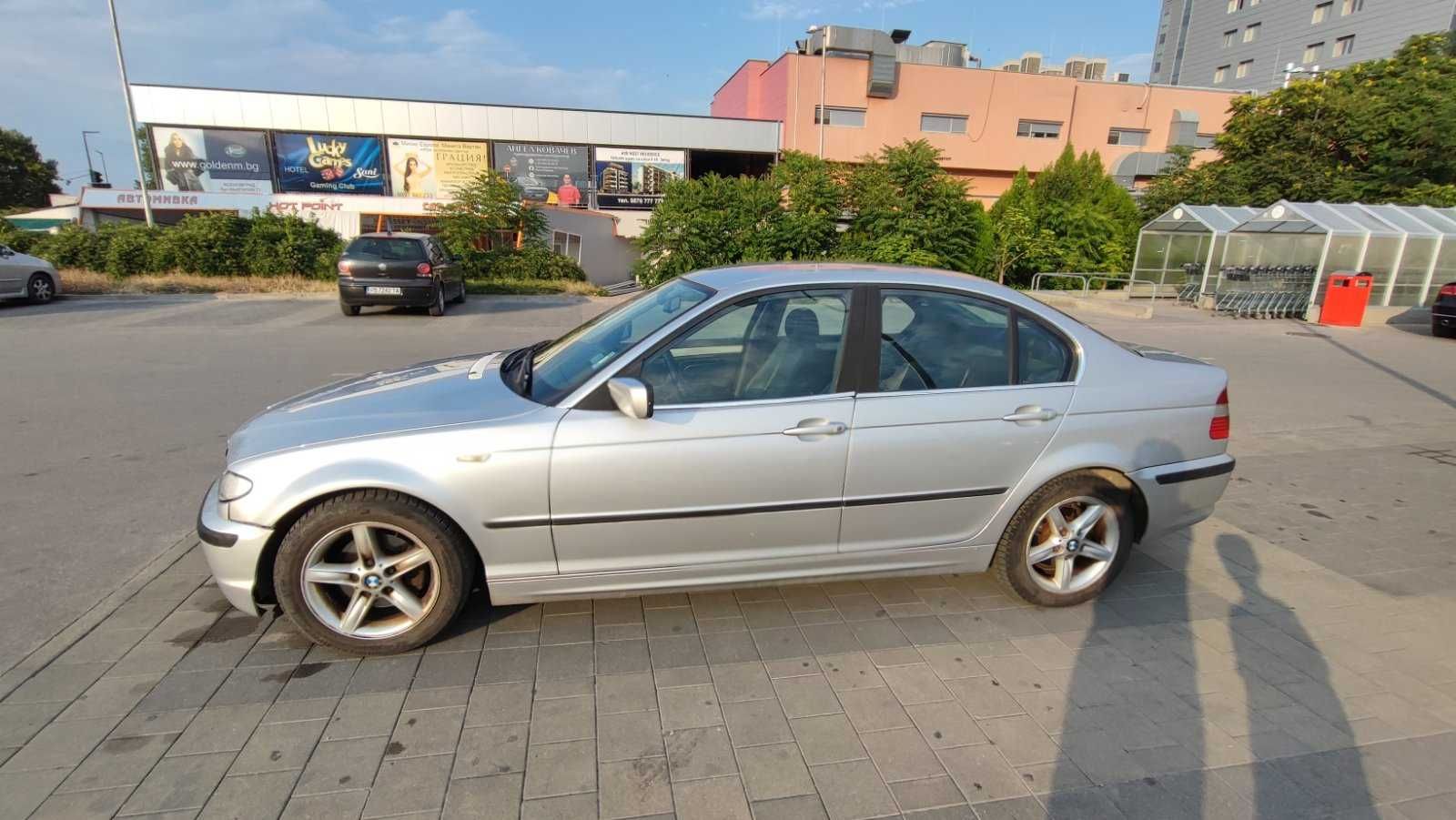 Продавам BMW 320