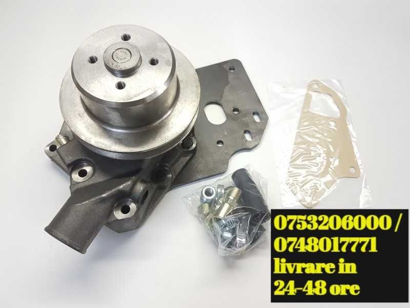 pompa apa tractor John Deere