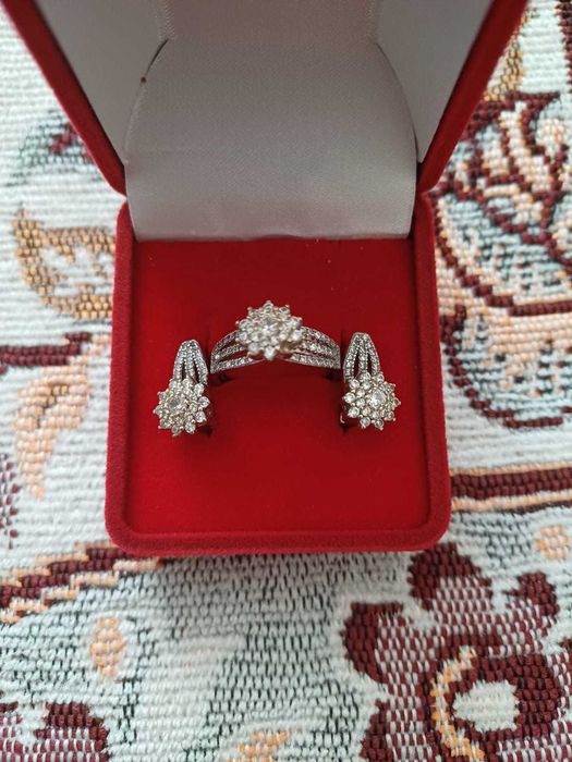 Серебряный набор