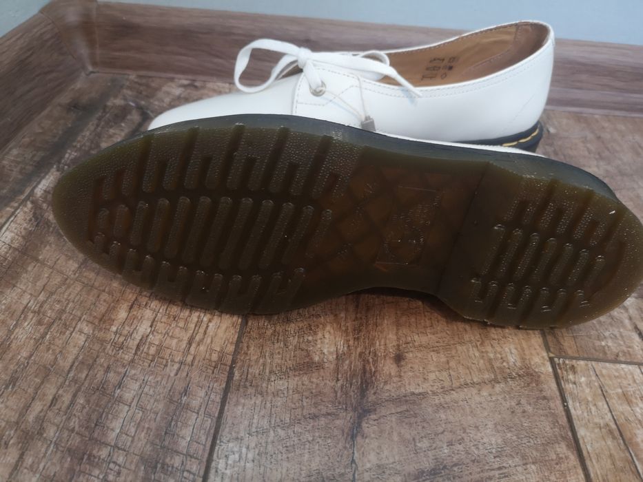 Dr Martens, нови обувки естествена кожа, номер 40