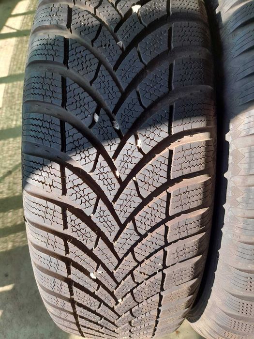 Зимни гуми Семперит 215/65/16