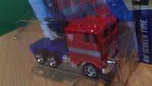 Hot Wheels Optimus Prime TRANSFORMERS